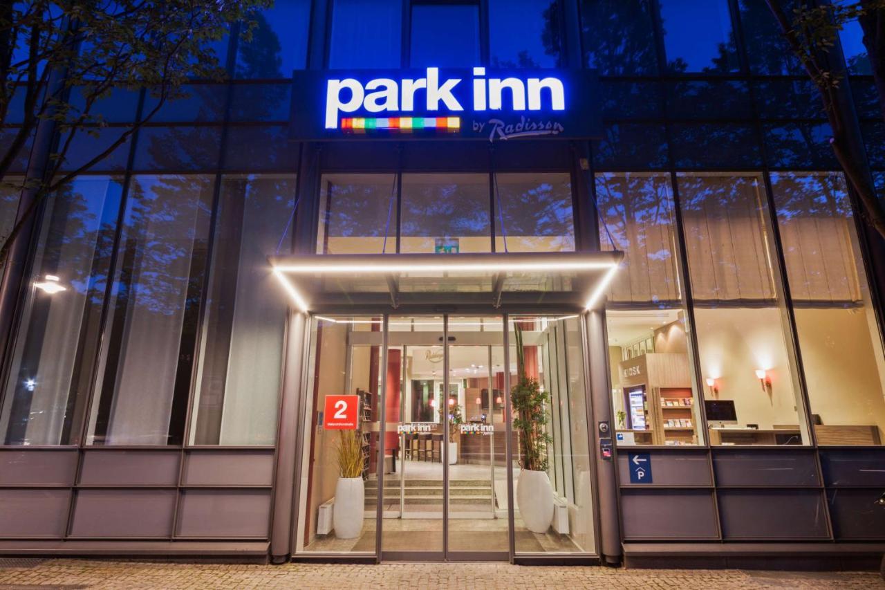 Park Inn By Radisson Дрезден Экстерьер фото